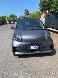 SMART fortwo EQ 22 KW