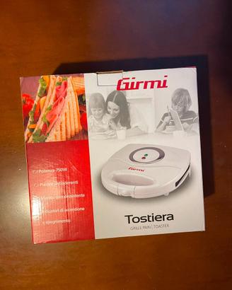 Tostiera Girmi 750W con piastre antiaderenti