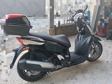 Kymco people gti 300