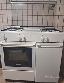 Cucina a gas De Longhi