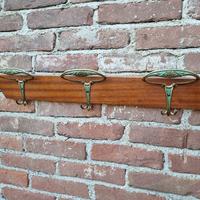Attaccapanni vintage legno e metallo stile liberty