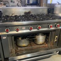 Cucina professionale 6 fuochi