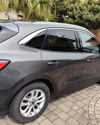 ford kuga 1500 ecoblu titanium x omologata n1
