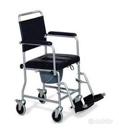 Sedia comoda a rotelle