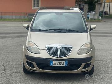 Lancia MUSA 1.4 16V Platino Plus