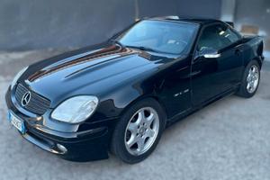 MERCEDES SLK 200 KOMPRESSOR EVO