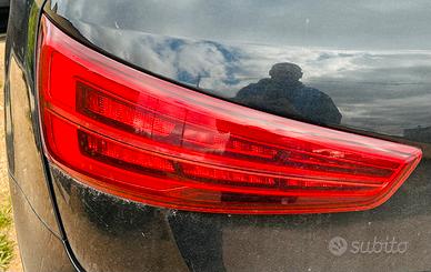 Faro sinistro stop led dinamico audi Q3 8U