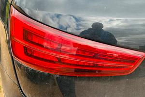 Faro sinistro stop led dinamico audi Q3 8U