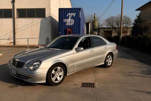 Mercedes E270 W211