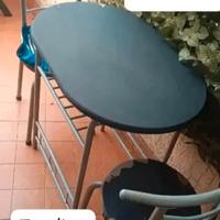 Tavolino con due sedie -  pratico per esterno