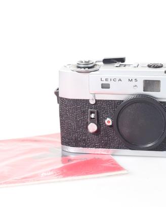 FOTOCAMERA ANALOGICA 35 MM LEICA M5. SOLO CORPO.
