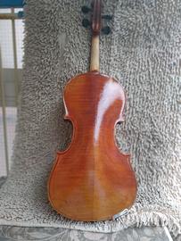 Violino 4/4 mod. stradivari