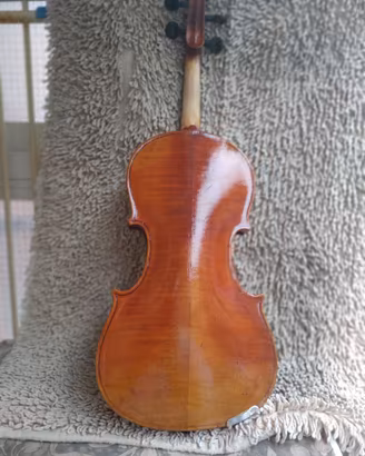 Violino 4/4 mod. stradivari
