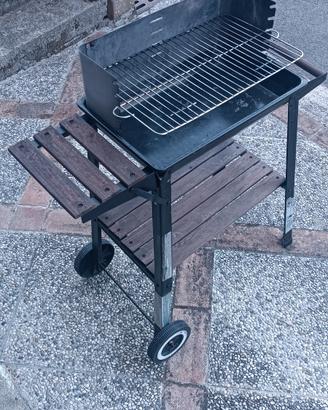 barbecue a carbonella con carrello 