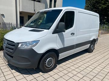 Mercedes Sprinter Tetto basso Passo corto km 16800