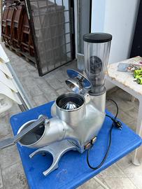 Spremiagrumi frullatore tritaghiaccio