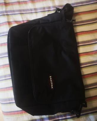 borsa tracolla Eastpack 