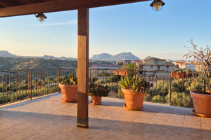 Loft rifinito con terrazzo panoramico