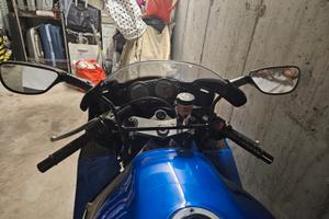 Kawasaki Ninja ZX-9 - 2000