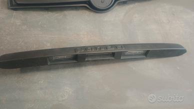 maniglia serratura baule posteriorefiat panda 2024