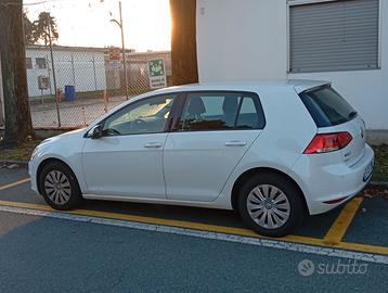 Golf 1600 TDI 90 CV neopatentati
