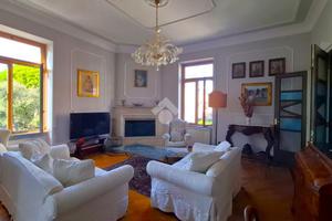 VILLA SINGOLA A PORTICI