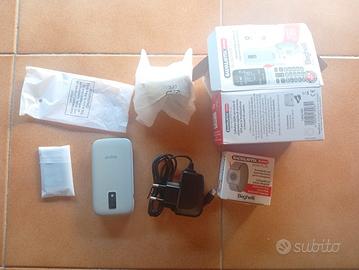 Cellulare e braccialetto Beghelli