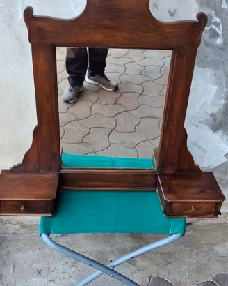 specchio antico in legno 
