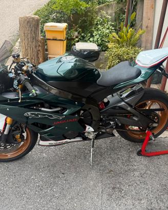 Yamaha yzf r6