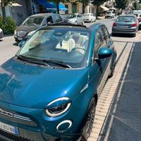 FIAT 500e Cabrio La Prima by Bocelli