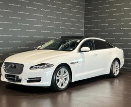 JAGUAR XJ 3.0D V6 300 CV Portfolio MOTORE CAMBIA