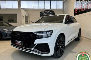 AUDI Q8 50 TDI 286CV quattro tiptronic *S-LINE*B