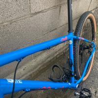 Hobootleg Geo taglia 46 anno 2022