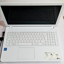 Computer Pc Asus Portatile Bianco QCWB335