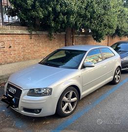 AUDI A3 unico proprietario ben tenuta
