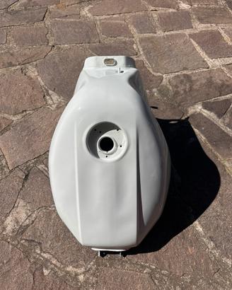 Serbatoio FZR 1000 91-95 bianco con tankerite
