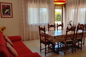 CON 2 AMPIE CAMERE 150m Spiaggia Levante