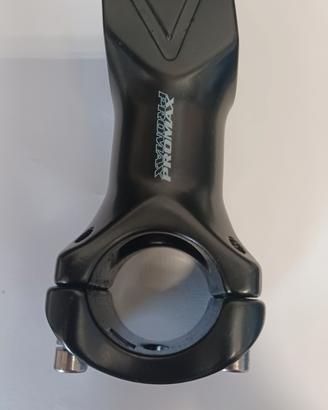 Attacco manubrio MTB
