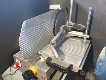 affettatrice professionale 25 cm verticale 