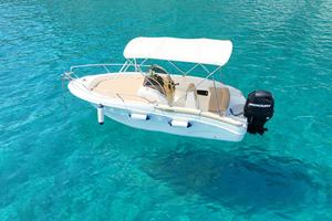 Open Aloha 18 con Mercury 80 cavalli 4 tempi