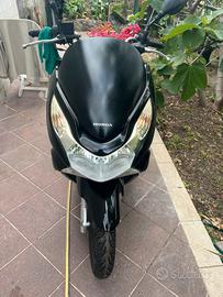 Honda pcx 125