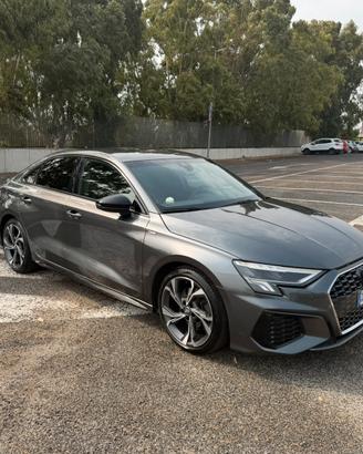Audi A3 sedan 150cv benzina Mild-Hybrid