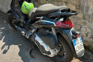 Piaggio Beverly 500