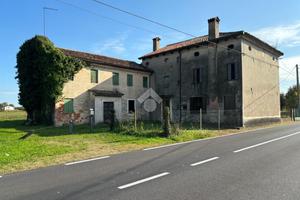CASA INDIPENDENTE A SAN GIORGIO DELLE PERTICHE