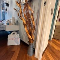 Vaso in latta con fascina decorativa