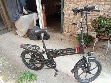 Bici elettrica con pedalata  assistita