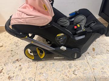 Passeggino doona rosa