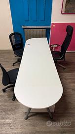 Scrivania  lunga per ufficio - IKEA - componibile