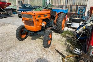 Trattore fiat 450