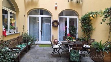 Appartamento di 185 m² con 5 locali a Reggio Emili